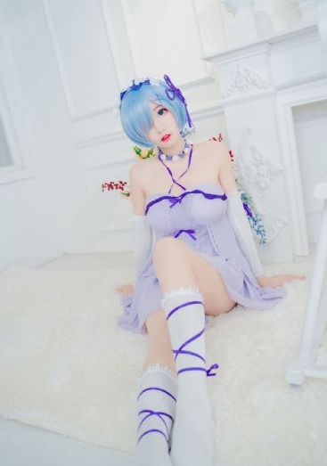 亚洲美女黄视频全免费_蓝光版中文字幕包