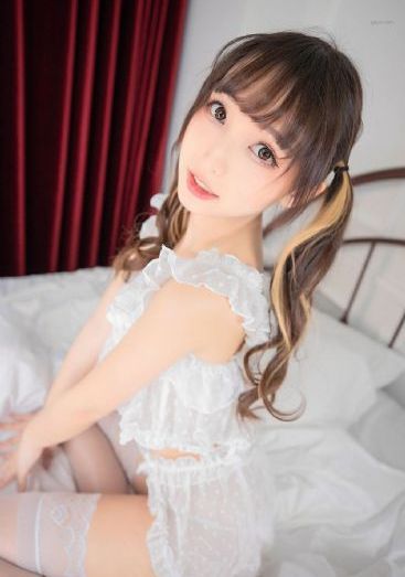 亚洲欧制服丝袜在线视频_高清免费在线播放