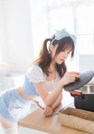 西欧女人淫乱_超清免费高清观看