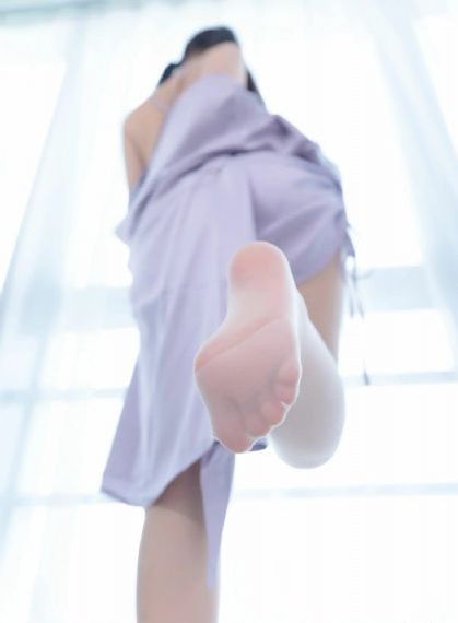 18黑白丝水手服自慰喷水网站_BD国语电影在线观看