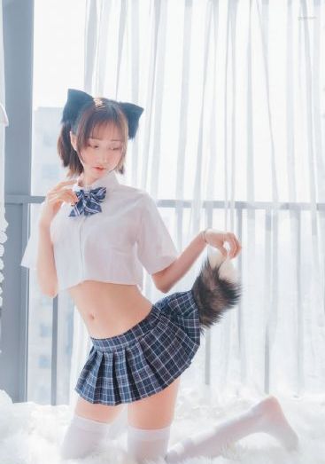主人一边调教一边打屁股小说_BD韩语电影免费在线