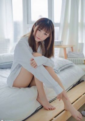 美女丝袜av映画网站_BD韩语免费观看