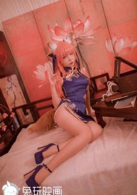 欧美裸体艺术_720免费高清观看