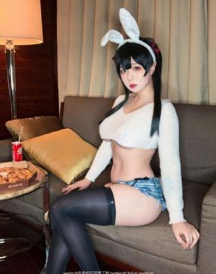 谢俞和贺朝争风吃醋的原因_1080免费高清观看