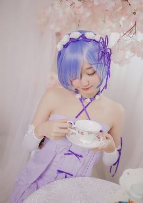 成年a视频_在线观看免费版