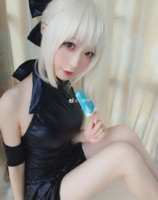 美脚社区踩踏_BD英语免费在线播放