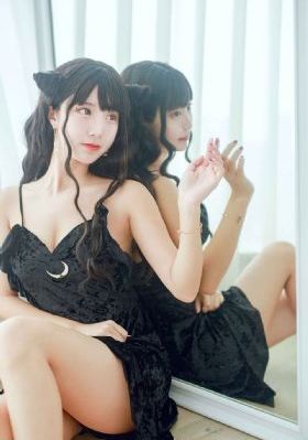 蜜臀二区_剧情片动漫免费观看